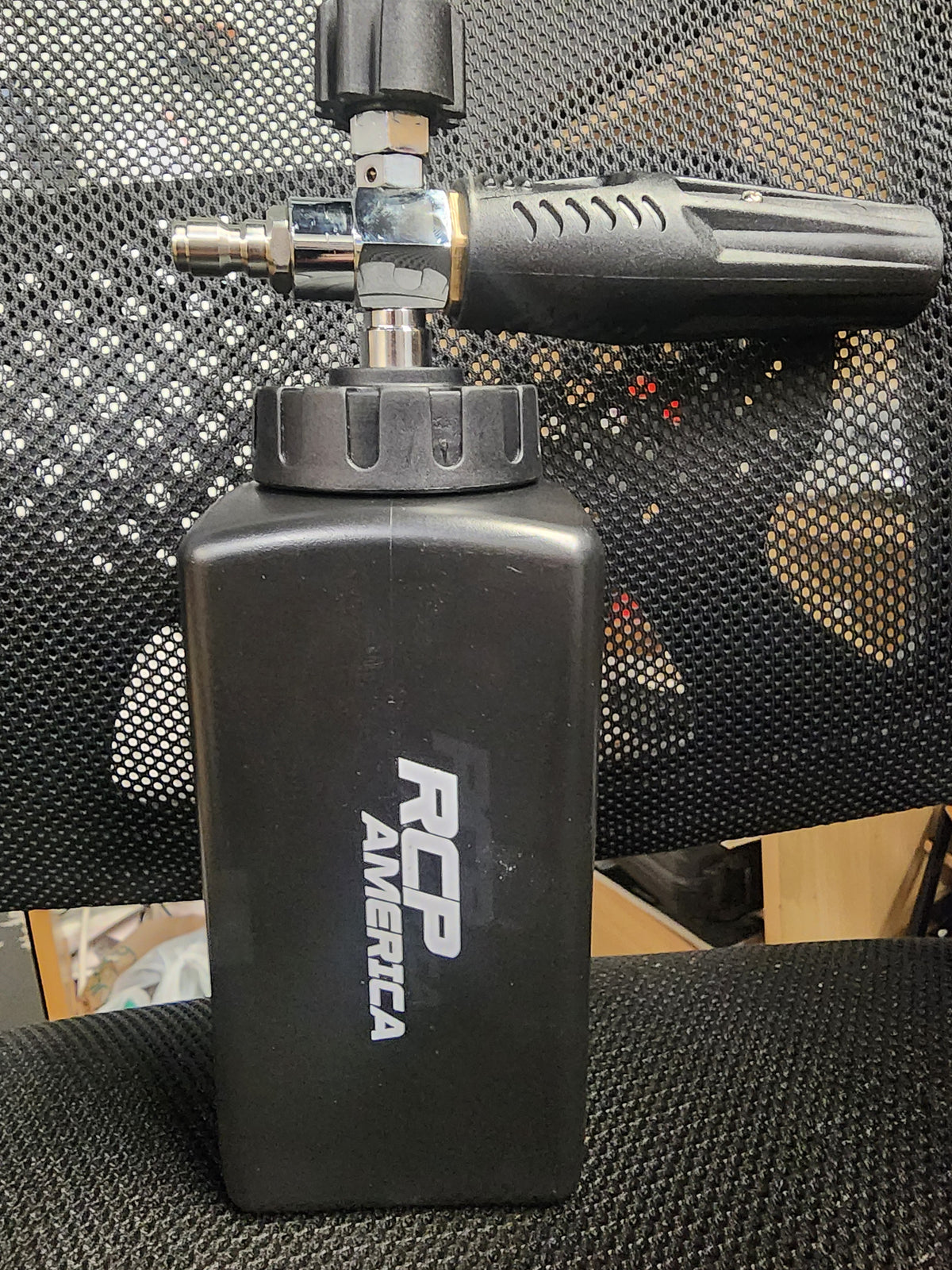Foam cannon